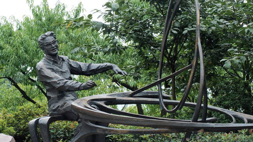 音樂(lè)文化現(xiàn)代藝術(shù)品人物雕塑展覽